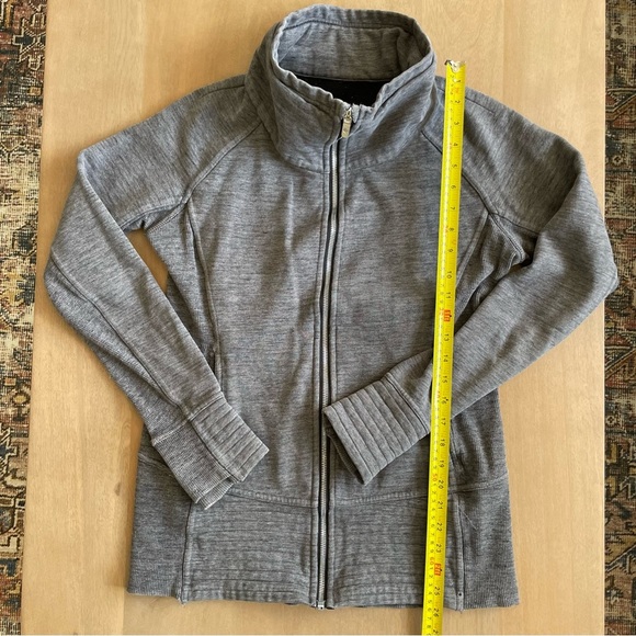 Lululemon Radiant Jacket - Picture 9 of 12